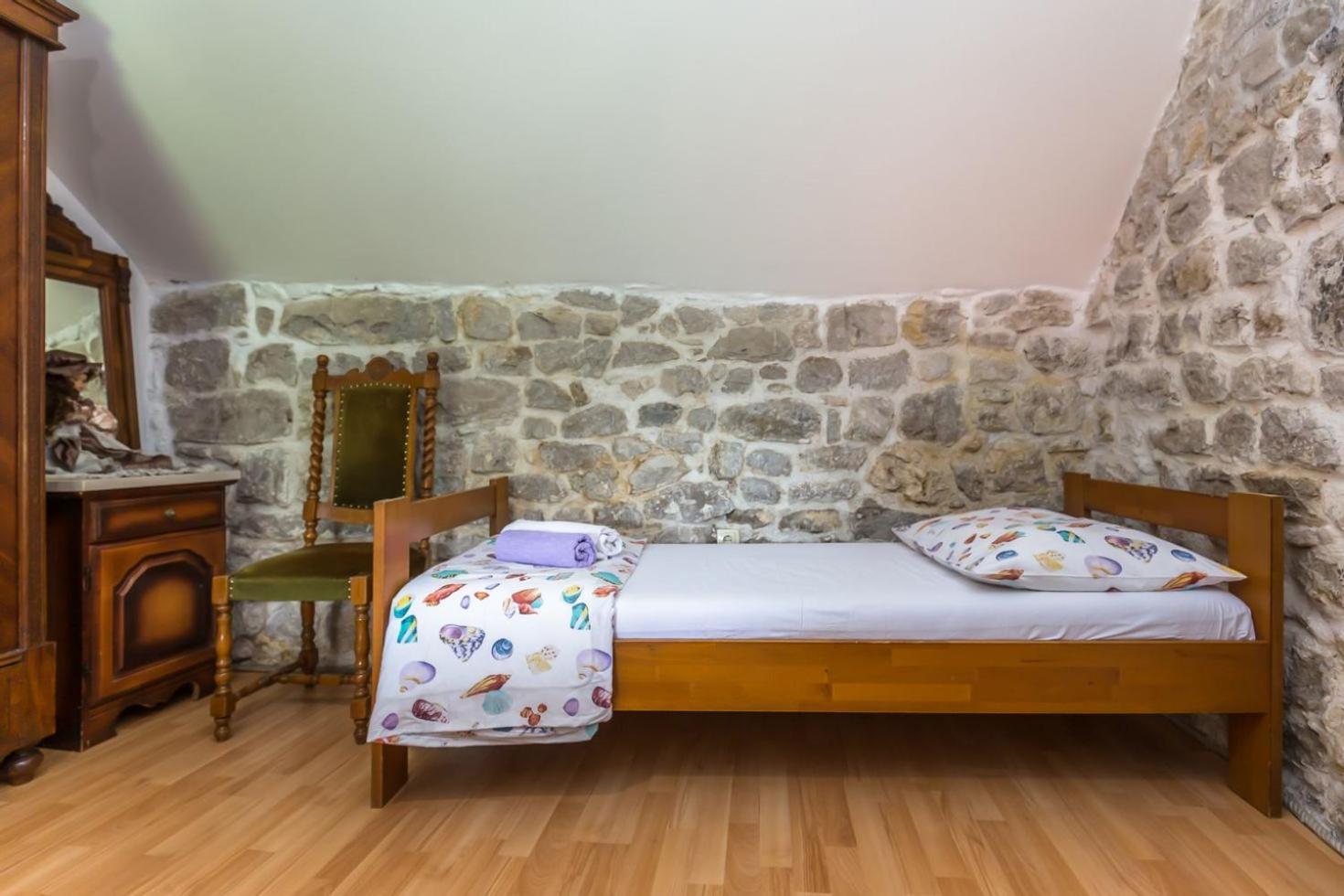오미스 Mini Stone House 빌라 외부 사진